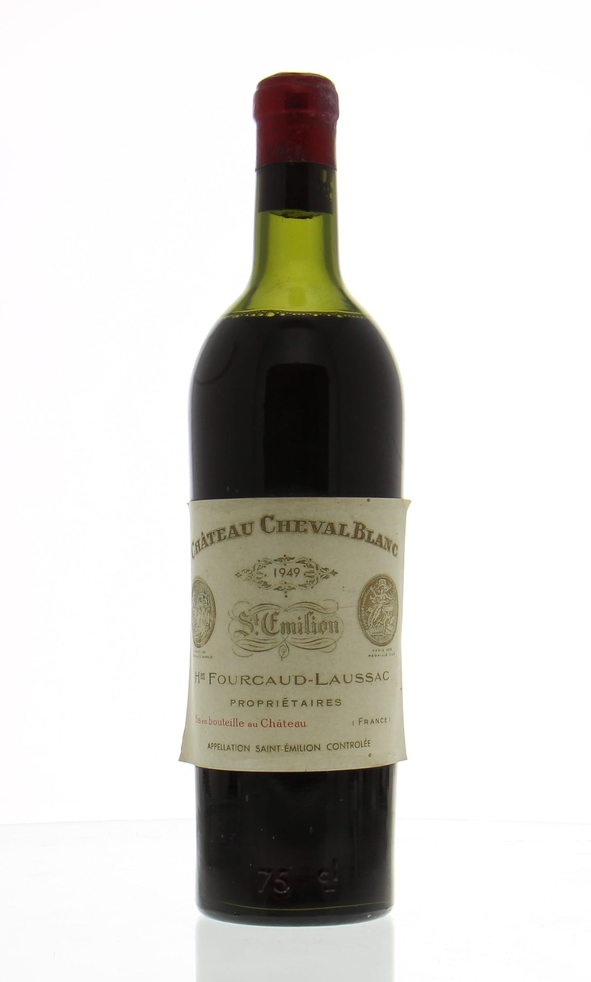 1949 | Chateau Cheval Blanc | Saint-Emilion at CaskCartel.com