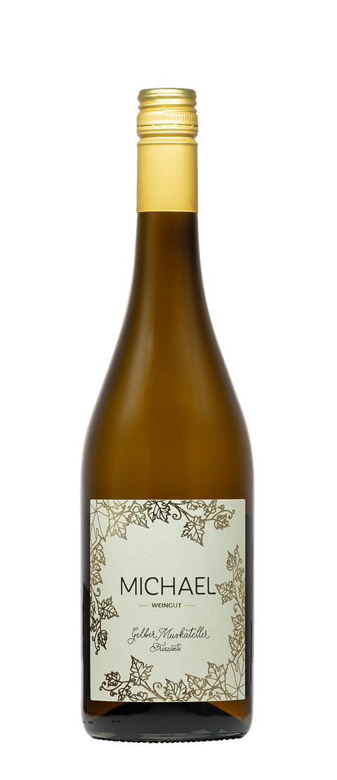 2021 | Weingut Michael | Gelber Muskateller Frizzante at CaskCartel.com