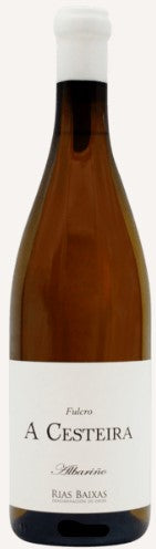 2021 | Bodegas Fulcro | Finca A Cesteira Albarino at CaskCartel.com