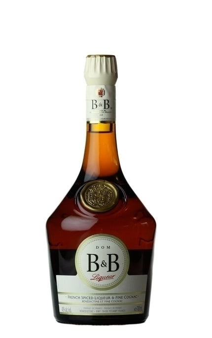 B&B Liqueur at CaskCartel.com