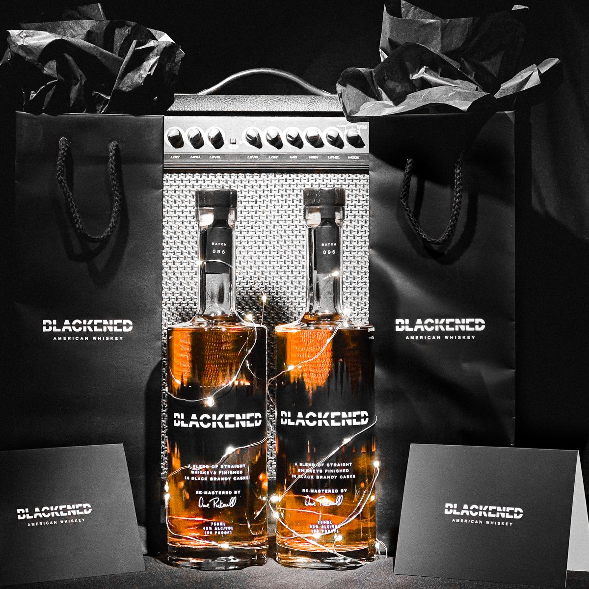 METALLICA | BLACKENED™ American Whiskey | Holiday Gift Bag Kit | **Drink ONE/Gift ONE** (Bundle) at CaskCartel.com 2