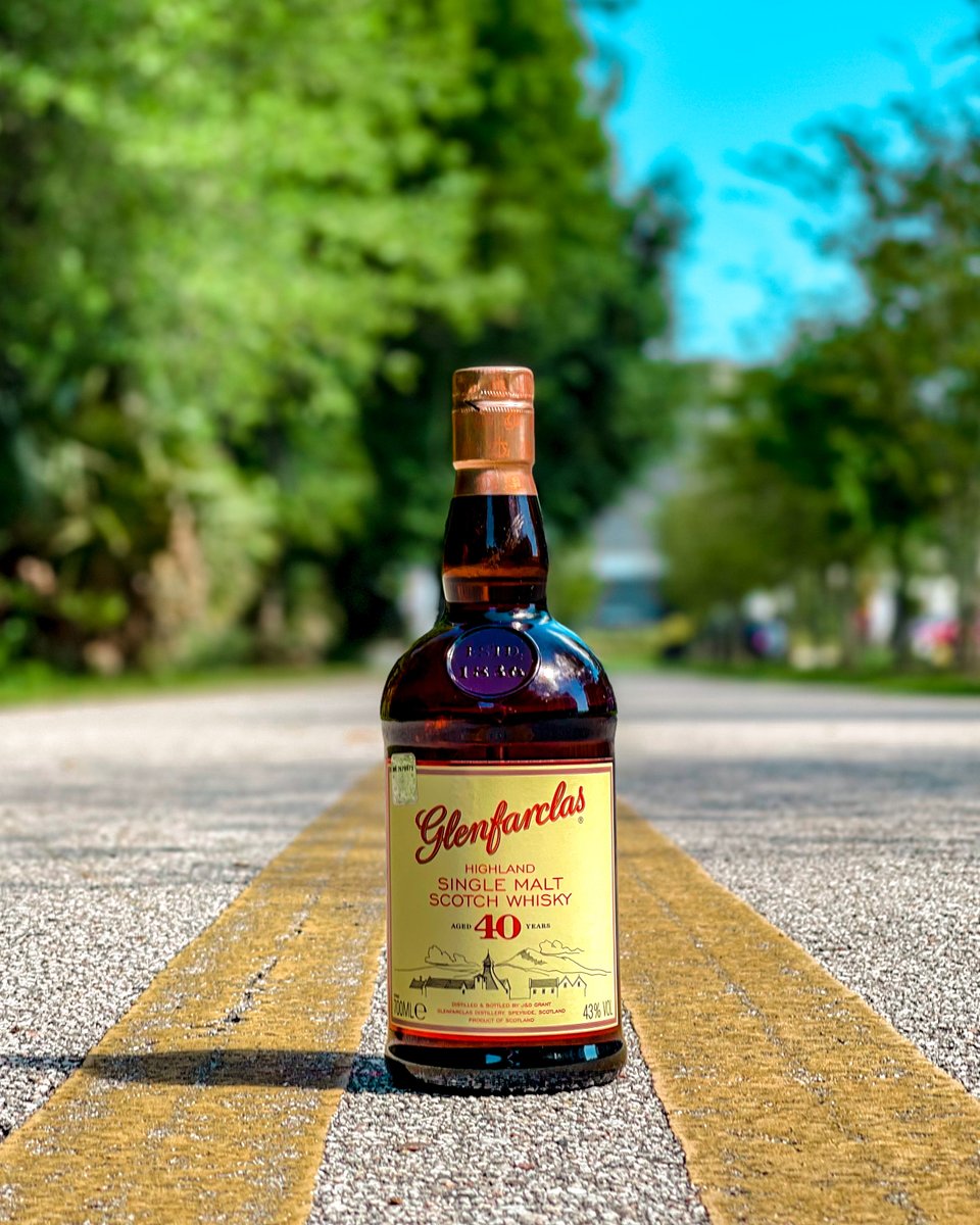 Glenfarclas 40 Year Old Single Malt Scotch Whisky - CaskCartel.com 4