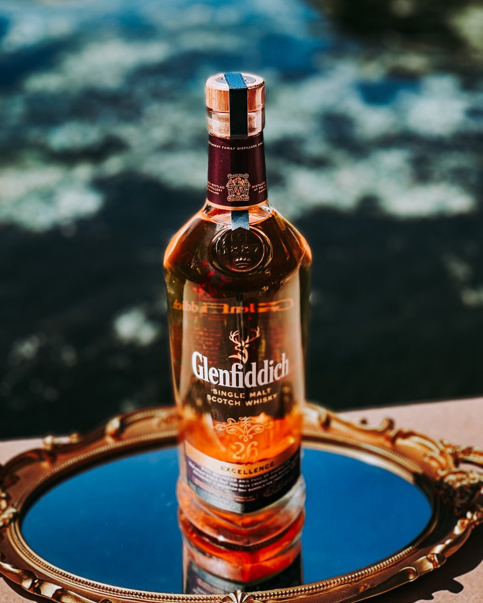 Glenfiddich Excellence 26 Year Old Single Malt Scotch Whisky - CaskCartel.com 2