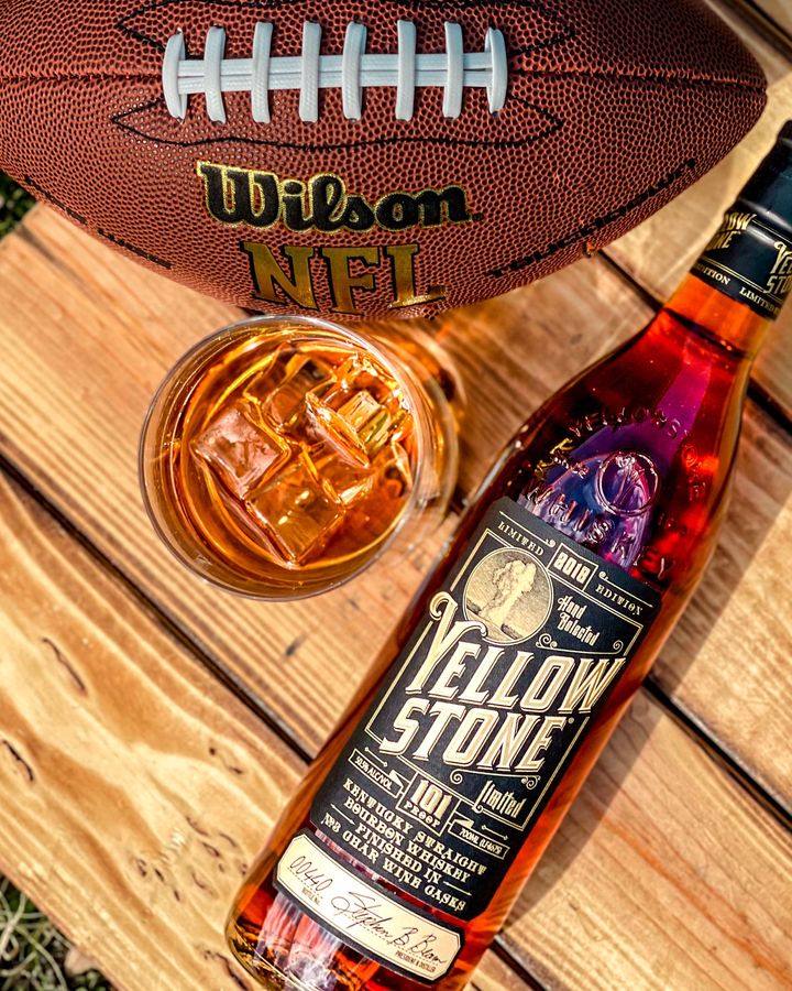 Yellowstone 2018 Limited Edition Bourbon Whiskey 2