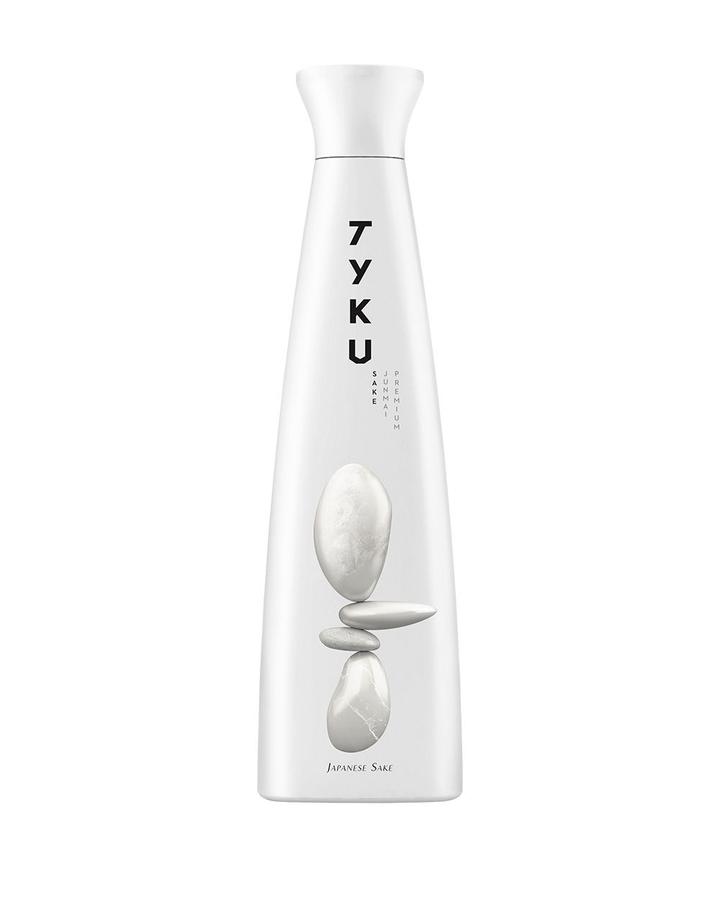 TYKU Junmai Sake - CaskCartel.com