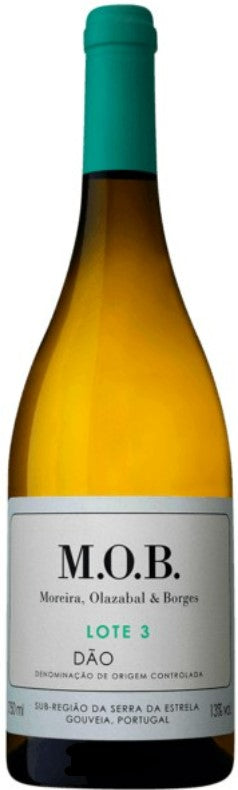 2019 | Moreira Olazabal & Borges | M.O.B Lote 3 Branco at CaskCartel.com