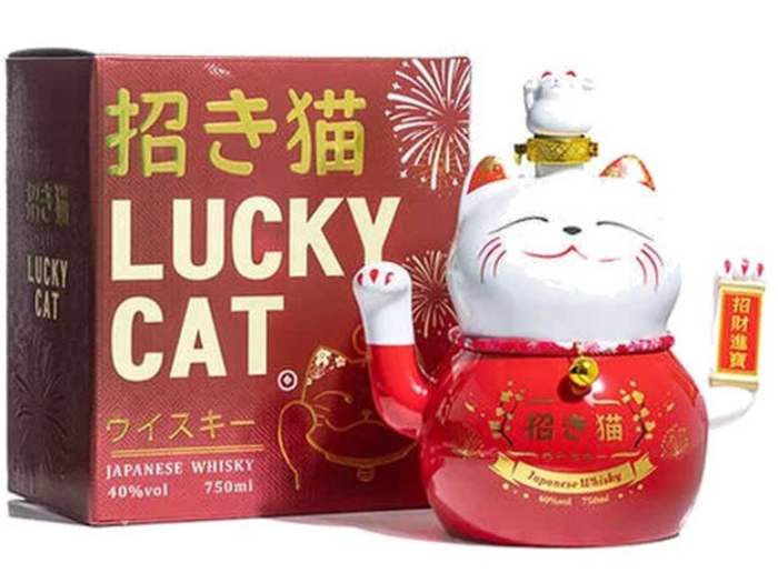 Lucky Cat Maneki Neko Wave Japanese Whisky