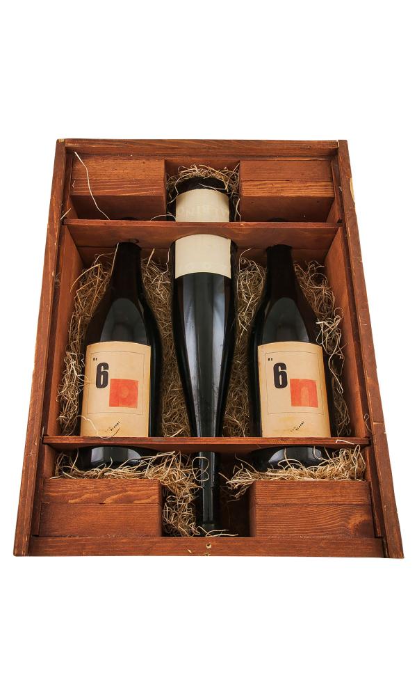 2001 | Sine Qua Non | Albino/No 6 Pinot Noir Set ((1)* Albino, (2)* No 6 Pinot Noir) (Magnum) at CaskCartel.com