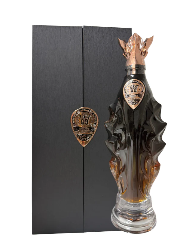 World Whiskey Society Masterfully Crafted 15 Year Old Ex-Buffalo Trace 130.6 Proof Kentucky Bourbon Whiskey at CaskCartel.com