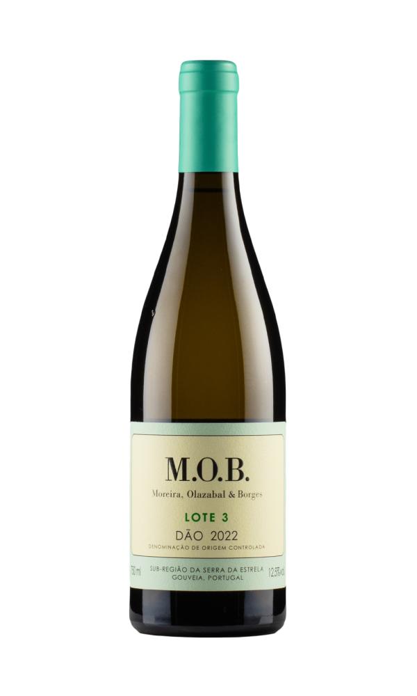 2022 | Moreira, Olazabal & Borges | M.O.B Lote 3 Branco at CaskCartel.com