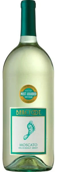 Barefoot Cellars | Moscato (Magnum) - NV at CaskCartel.com