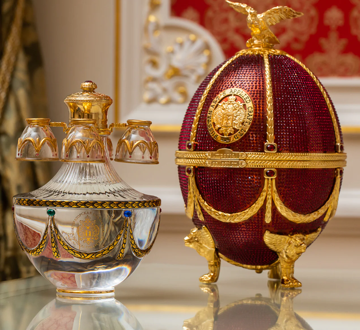 Imperial Collection Super Premium Fabergé Vodka Egg Red Crystal | 700ML