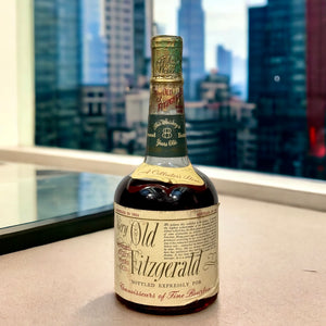 Very Old Fitzgerald 1962 Bonded 8 Year Old 100 Proof | Stitzel-Weller Bourbon Whisky at CaskCartel.com