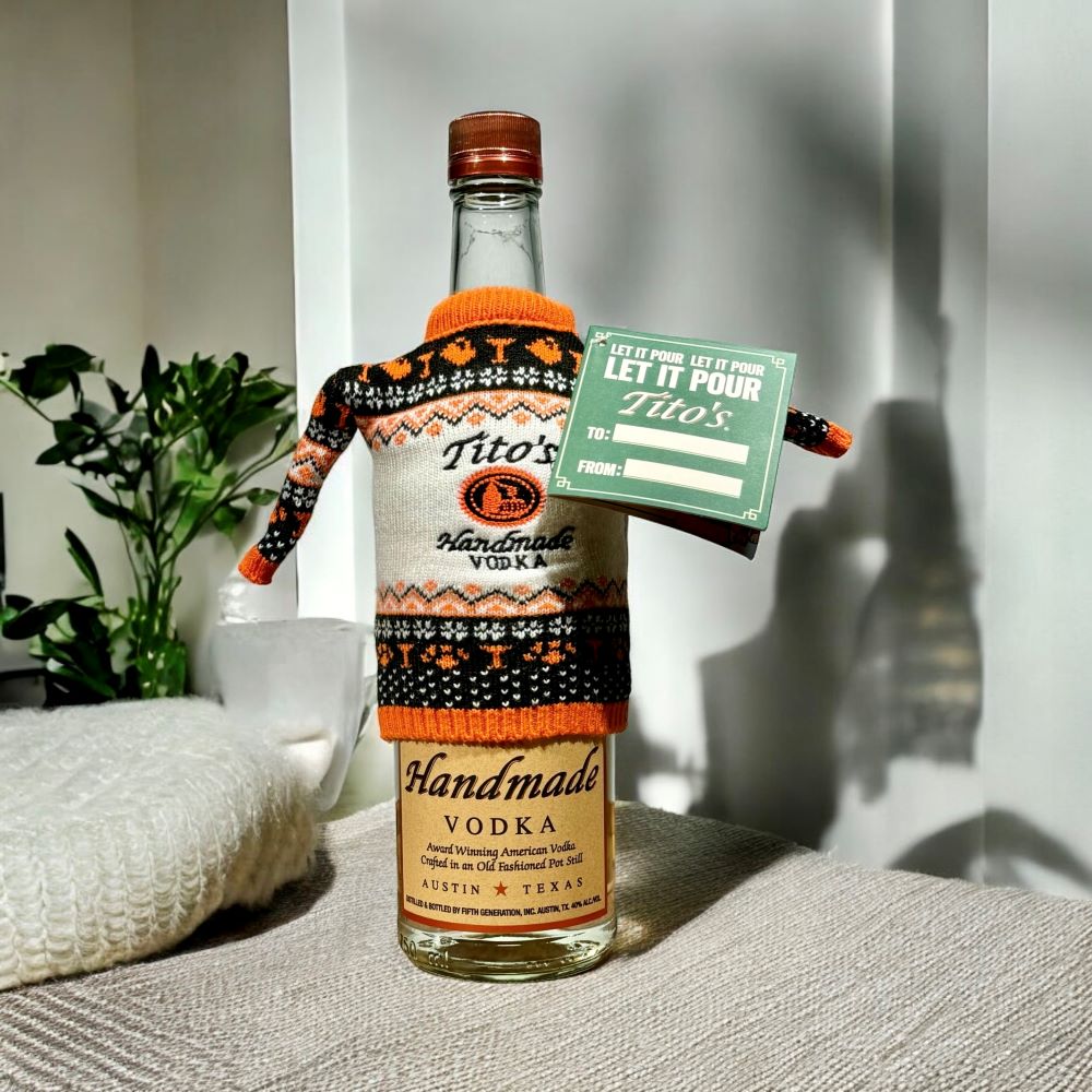 Tito's Handmade Vodka | Dog Sweater | Limited Edition 2023 at CaskCartel.com 3
