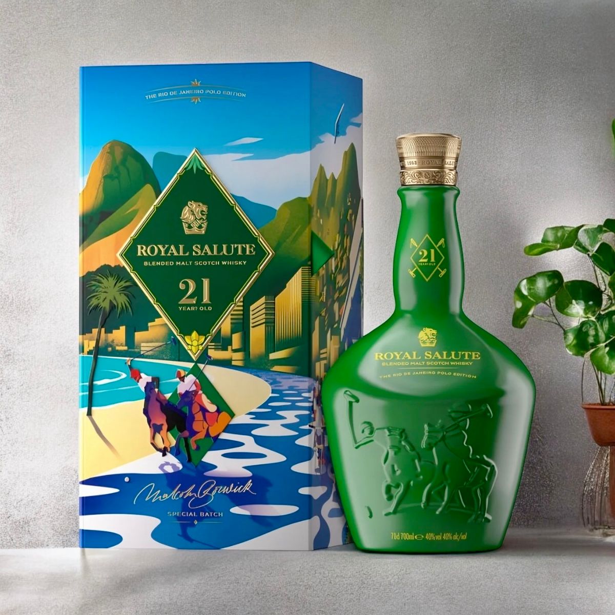 Royal Salute | 21 Year Old | The Rio de Janeiro Polo Edition | Blended Scotch Whisky | 700ML at CaskCartel.com 2