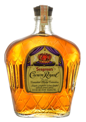 Crown Royal Fine de Luxe 1967 Canadian Whisky