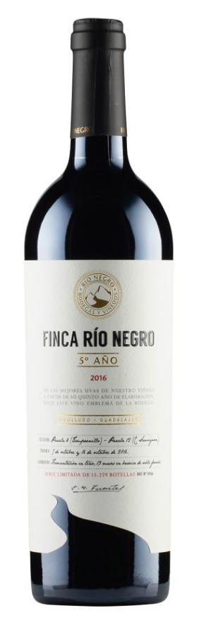 2016 | Finca Río Negro | 5 Ano at CaskCartel.com
