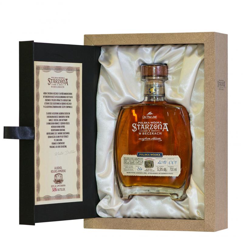 Polska Starzona w Beczkach Assemblage Vodka | 700ML at CaskCartel.com