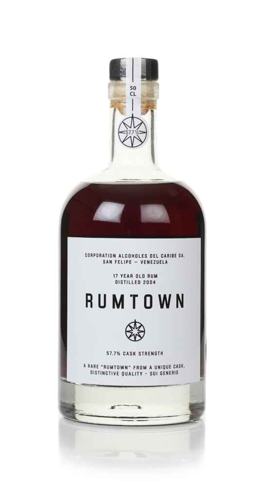 C.A.C.D. 17 Year Old 2004 – Rumtown | 500ML