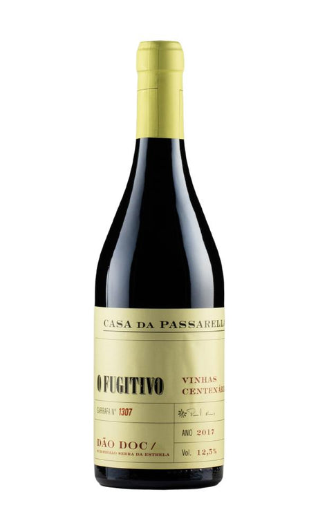 2017 | Casa da Passarella | O Fugitivo Vinhas Centenarias at CaskCartel.com
