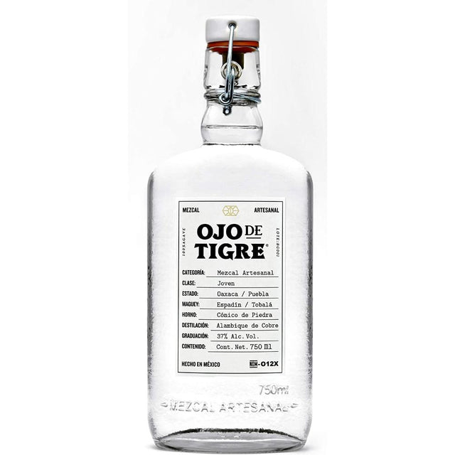 Ojo De Tigre Joven Mezcal at CaskCartel.com