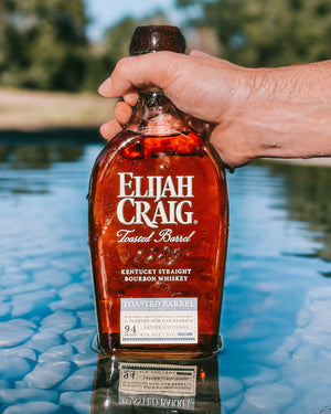 Elijah Craig Toasted Barrel 1789 Kentucky Straight Bourbon Whiskey at CaskCartel.com 3