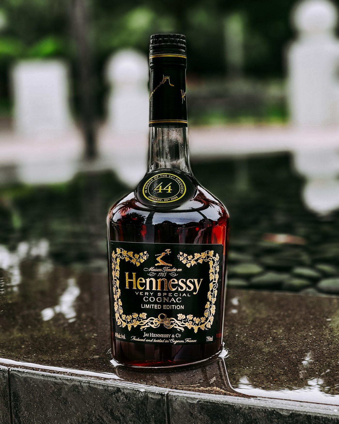 BUY] Hennessy Obama 44th Presidential Collector Edition at CaskCartel.com