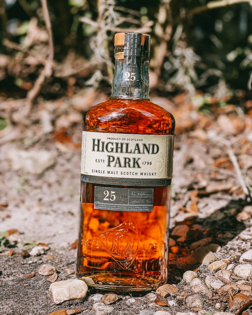 BUY] Highland Park 25 Year Old Single Malt Scotch Whisky at