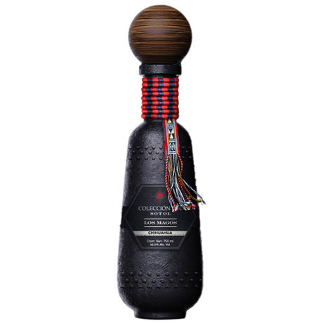 Colección Mx Los Magos Chihuahuan Special Edition Blanco (Black Bottle) Sotol at CaskCartel.com