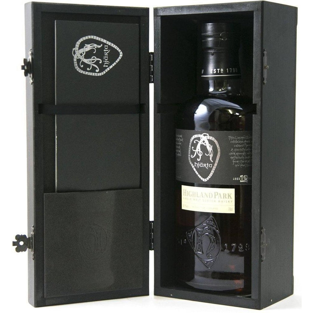 BUY] Highland Park 12 Year Old Hjärta / Wooden Box Scotch Whisky