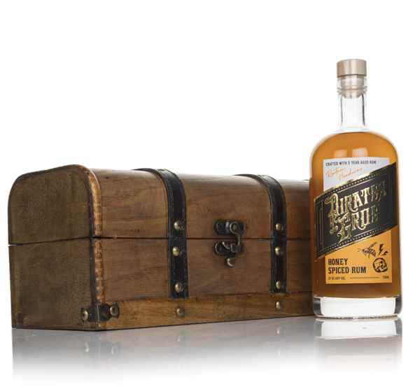 Pirate's Grog Honey Spiced Gift Chest Rum | 700ML